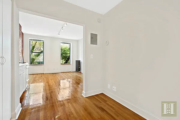 Rented by Halstead Real Estate | media 6