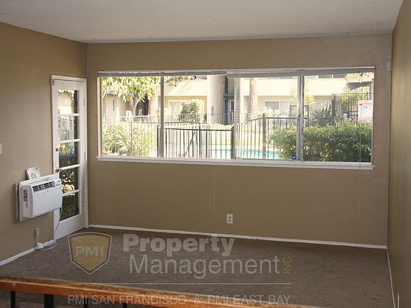 Living Room_05302021