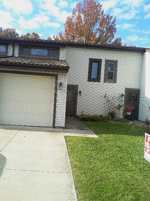 1st image of 6418 Forest Park Dr