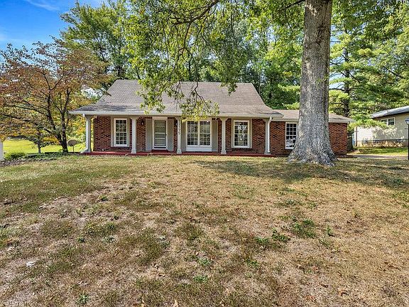2nd image of 12175 Rollingsford Dr