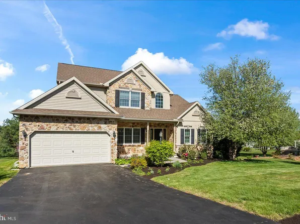 438 Lori Ann Ct, Lebanon, PA 17042
