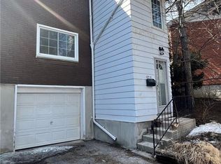 639 Albert St #8, Waterloo, ON N2L3V5