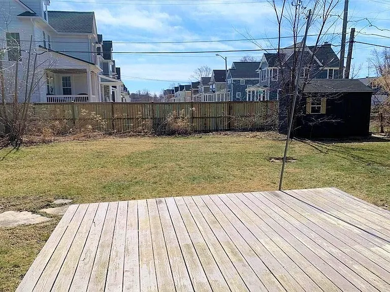 1820 Taylor Ave — Photo 9