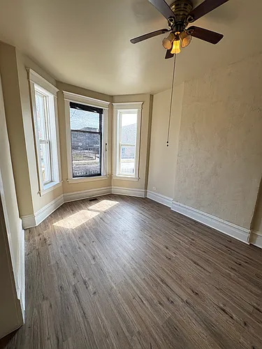 1322 S Millard Ave #1 Photo 1