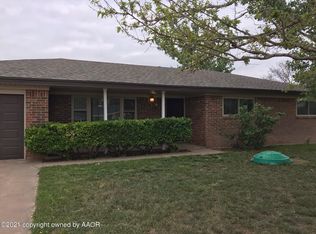 607 N Fulton St, Stratford, TX 79084