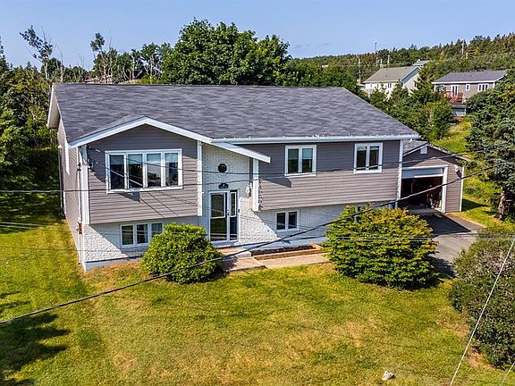 3rd image of 12 Riverview Place