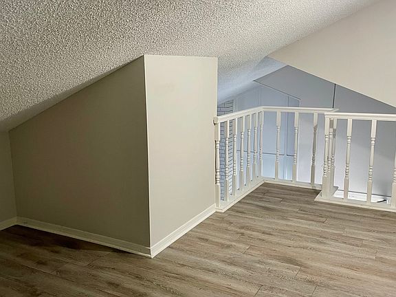 4th image of 5413 Heather Ridge St