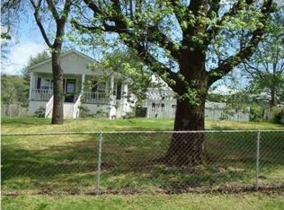 9384 Daisy Dallas Rd, Soddy Daisy, TN 37379