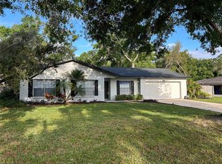 15540 Woodway Dr, Tampa, FL 33613