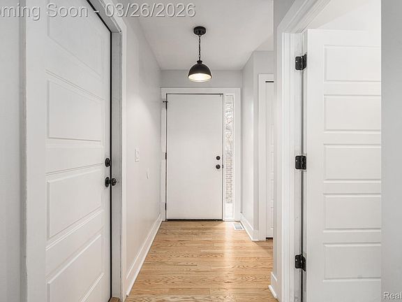 5th image of 2849 Trailwood Dr