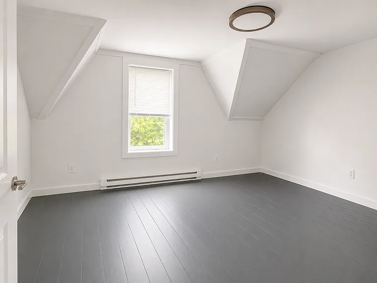 120 Limerock St #1 — Photo 8