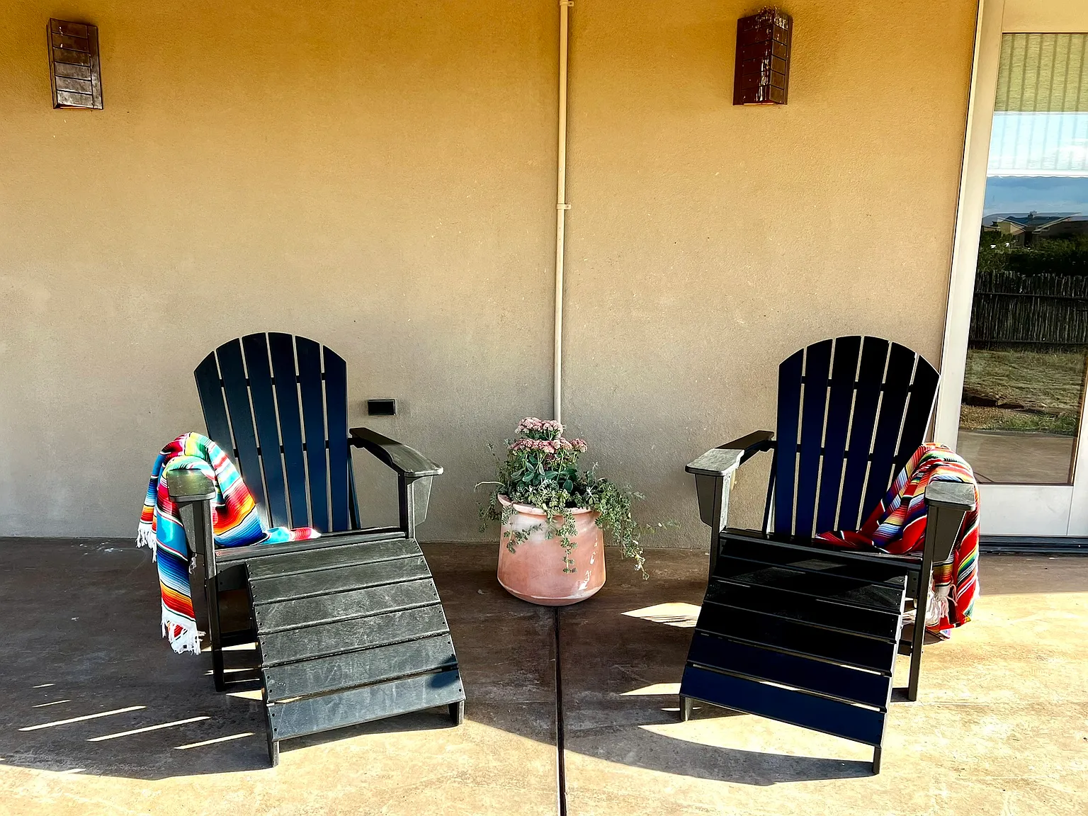 2 bed, 1950 sqft, $4,000 — Photo 1
