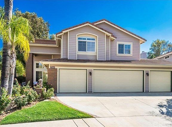 3rd image of 27440 Briars Pl