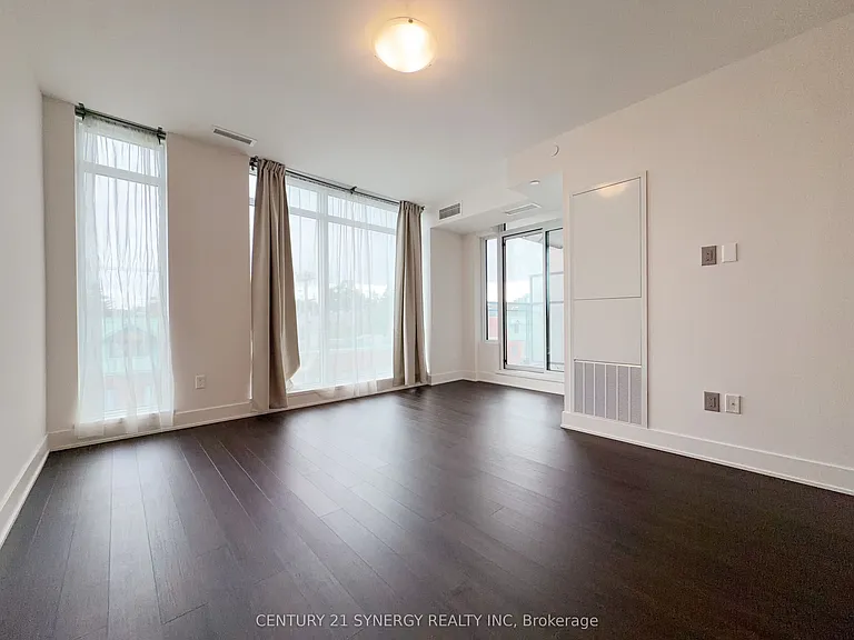 411 Mackay St #408 — Photo 10