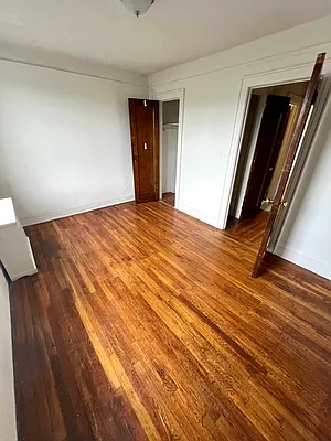 Rented by Amorelli Realty | media 3