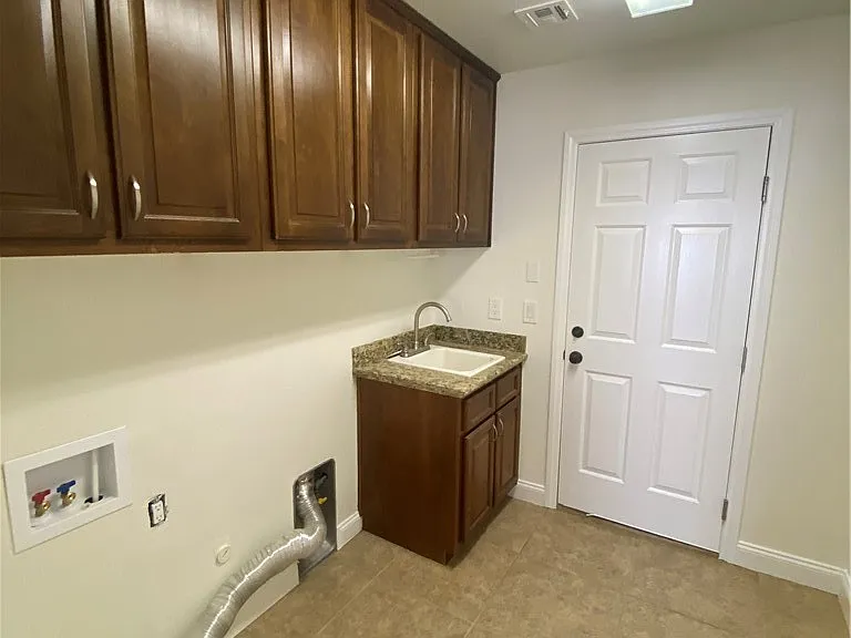 8417 Cambria Cellars Ct — Photo 15