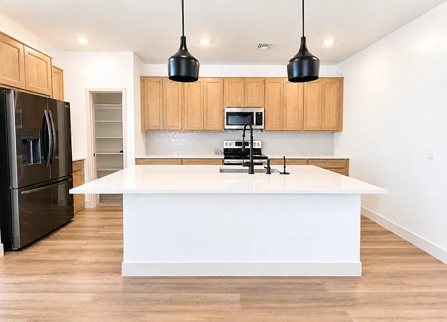 Great Single Level Home in Avondale 3 beds 2 baths!! — Photo 4