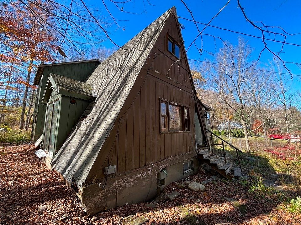 358 Prince John Dr, Becket, MA 01223 MLS 73100843 Zillow