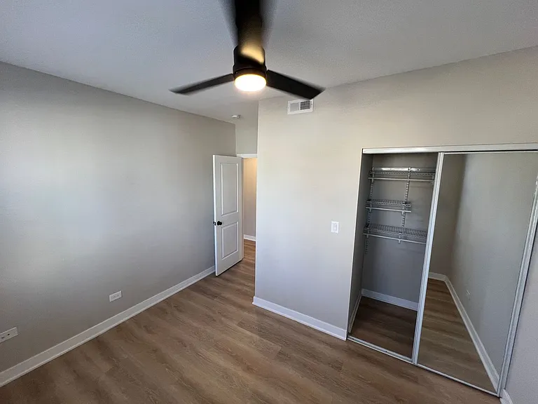 4054 N Central Park Ave #3607-09 — Photo 10
