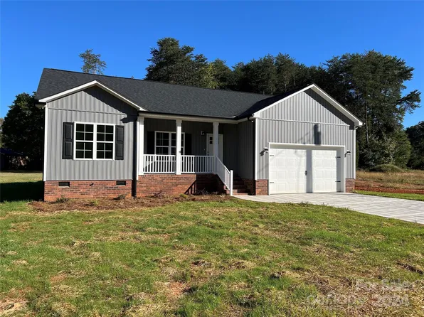 221 S Cleo Ave, Granite Quarry, NC 28072
