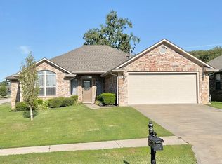 6101 Red Cedar Cir, Fort Smith, AR 72916