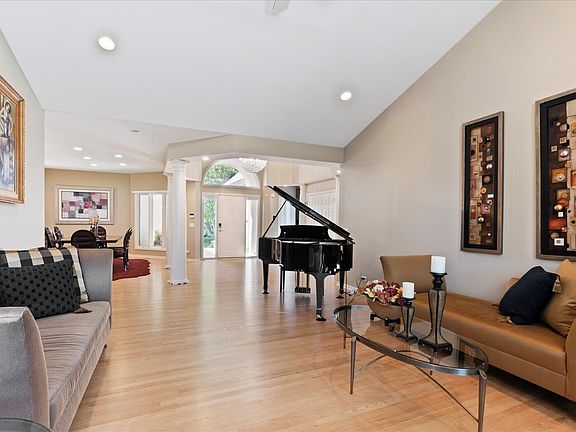 2nd image of 2491 Augusta Way