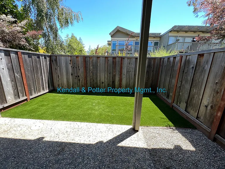 56-98 Seacliff Dr — Photo 5