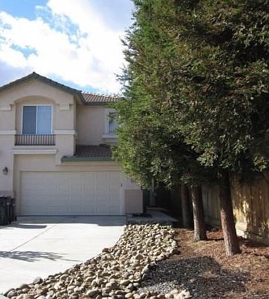 2nd image of 896 Folsom Ct
