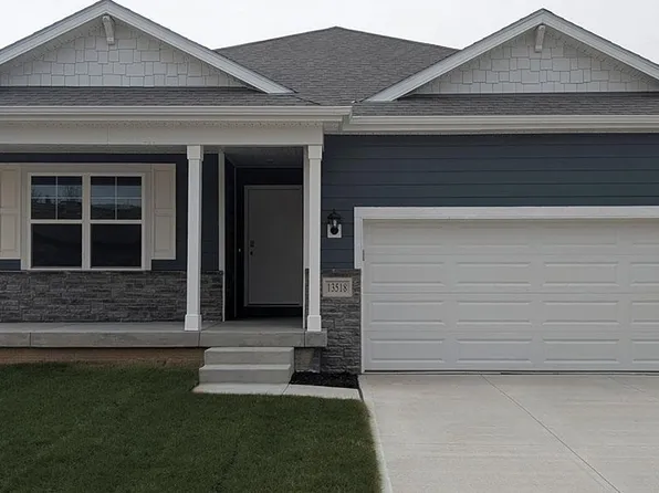 7218 S 205th St, Gretna, NE 68028