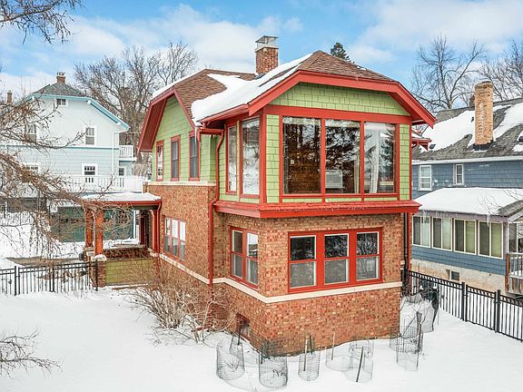 2nd image of 2501 Branch St
