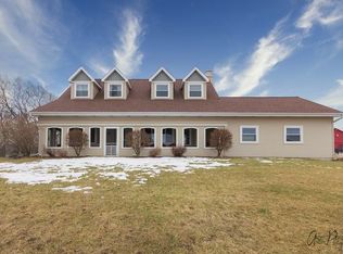 22911 45th St, Bristol, WI 53104