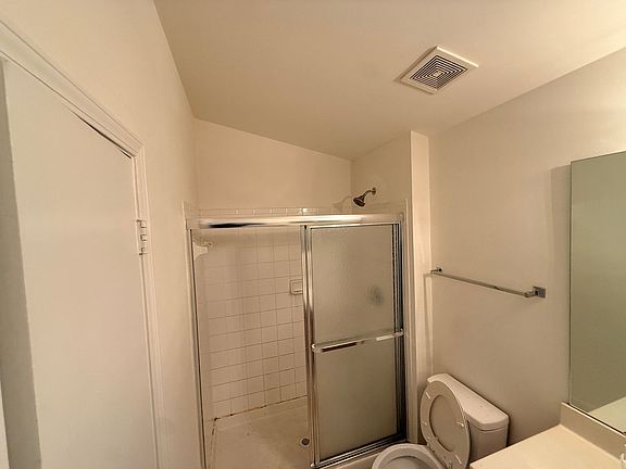 4th image of 10680 Hill Point Ct