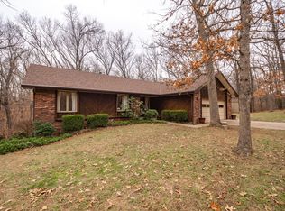 105 S Antler Dr, Nixa, MO 65714