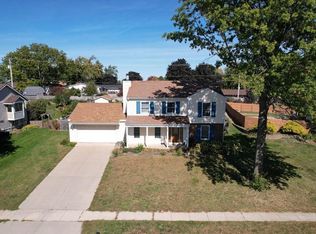 2907 Arnold Dr, Marshalltown, IA 50158