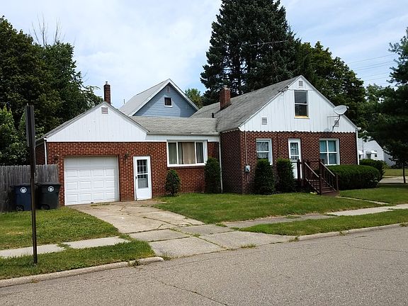 2nd image of 1712 Brown St