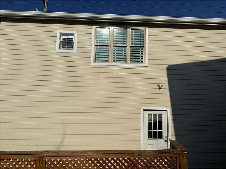 8 Bayvilla St — Photo 6