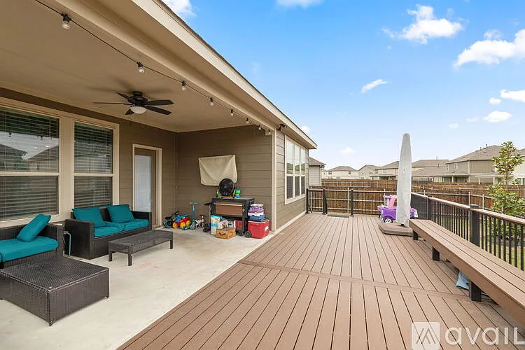 525 Compania Cv — Photo 28