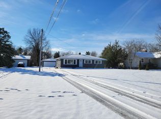 17319 Shurmer Rd, Strongsville, OH 44136