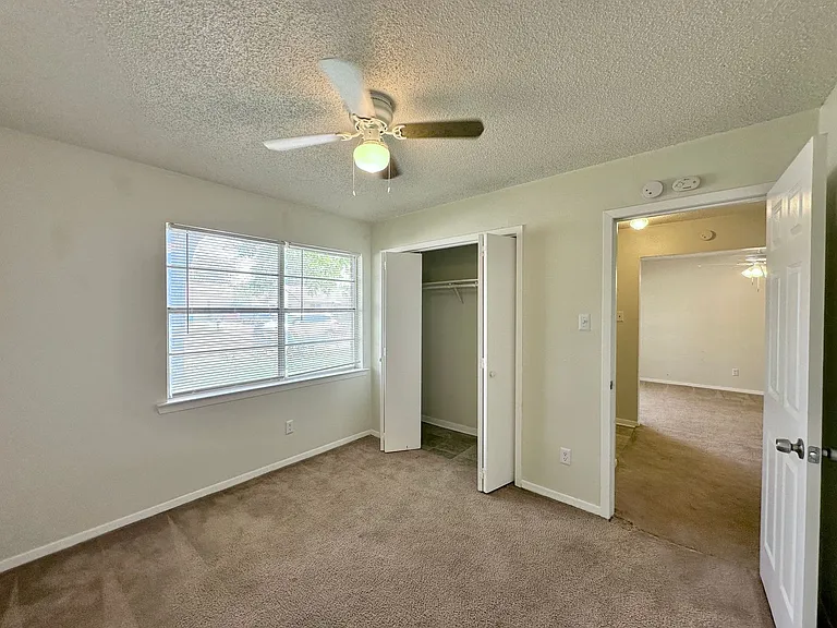 1005 Bonner Dr — Photo 18