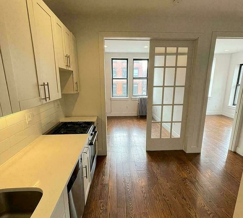 1st image of 336 Franklin Ave #6A