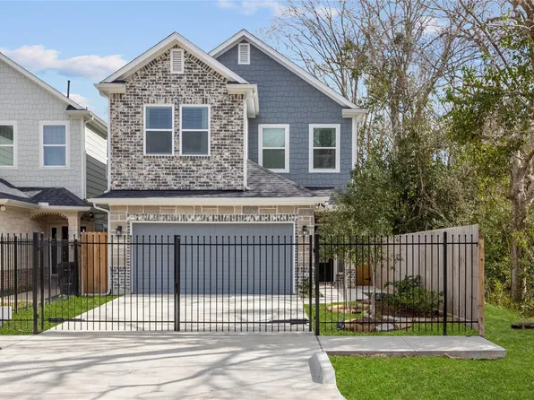 9215 Noel St, Houston, TX 77033