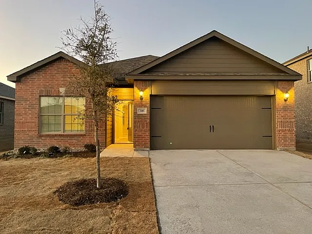 316 Zimmet Dr — Photo 1