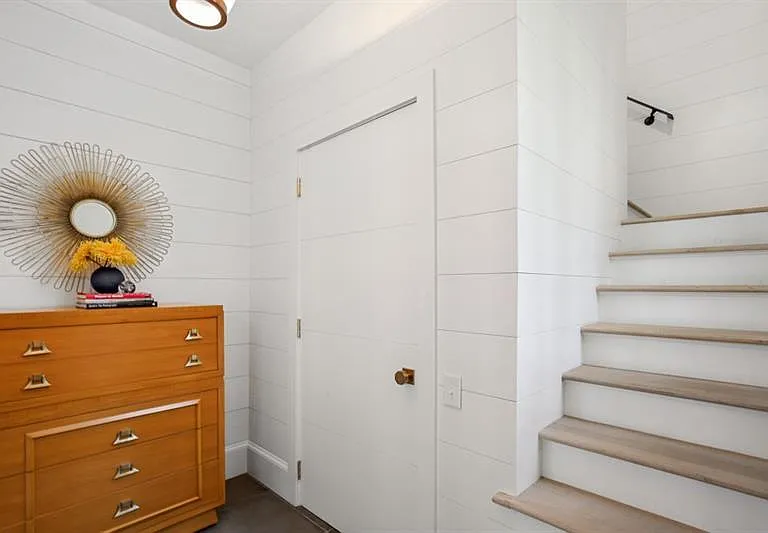 506A Argonne Dr NW — Photo 3