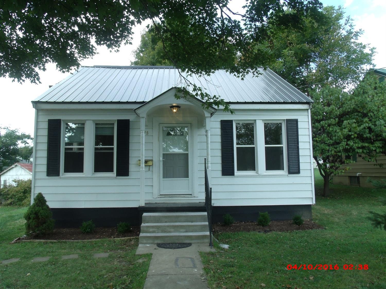 303 Lincoln St, Lawrenceburg, KY 40342 Zillow