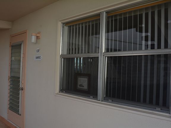 2nd image of 297 Saxony Cir #G
