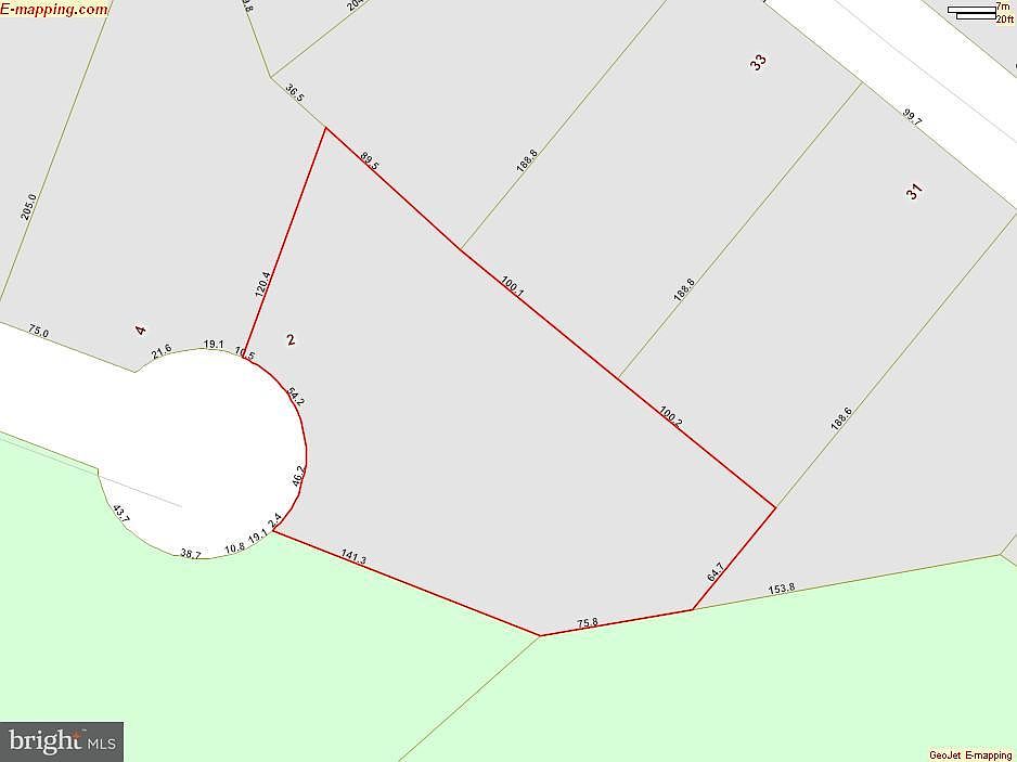 2nd image of 2 Laurel Trl