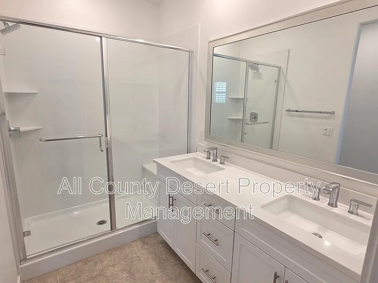 73533 Granita Dr — Photo 23
