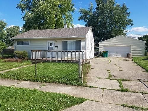 1st image of 833 Flintridge Dr