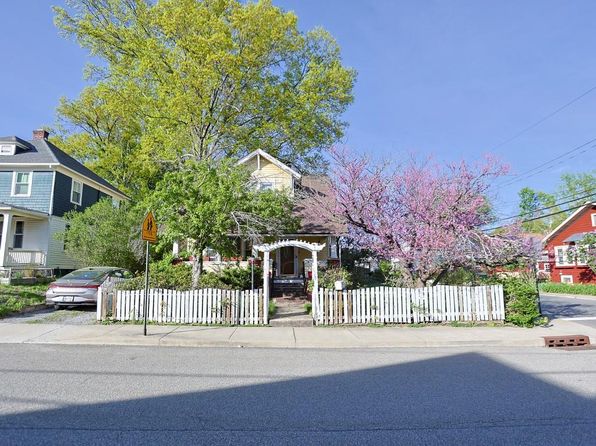 28 Oak Street, Beacon, NY 12508