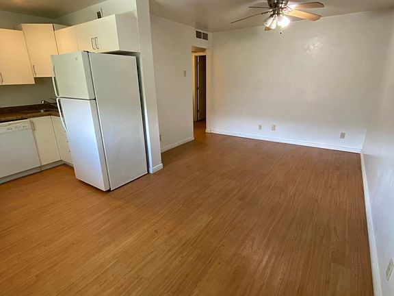 3rd image of 770 N Dodge Blvd APT 20
